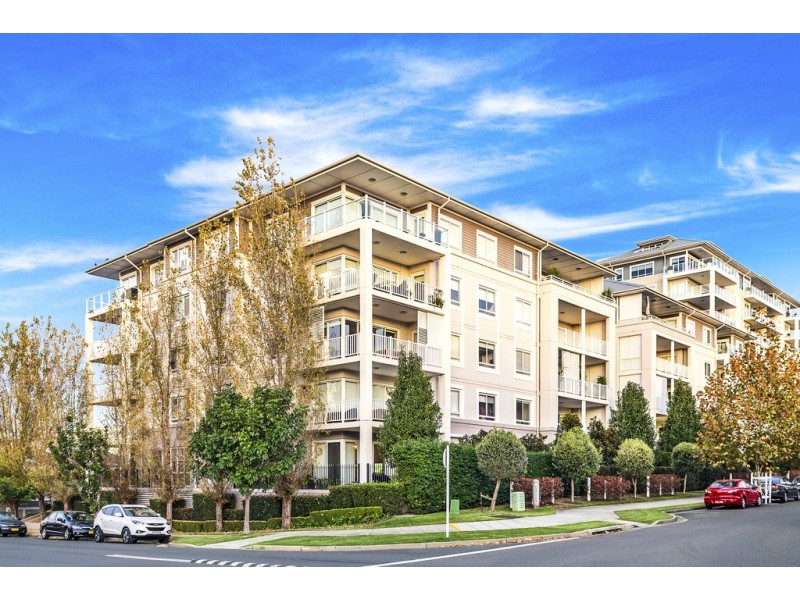 22/1 Juniper Drive, Breakfast Point NSW 2137