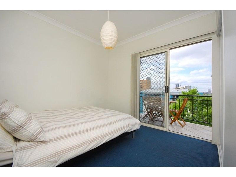 10/446 Main Street, Kangaroo Point QLD 4169