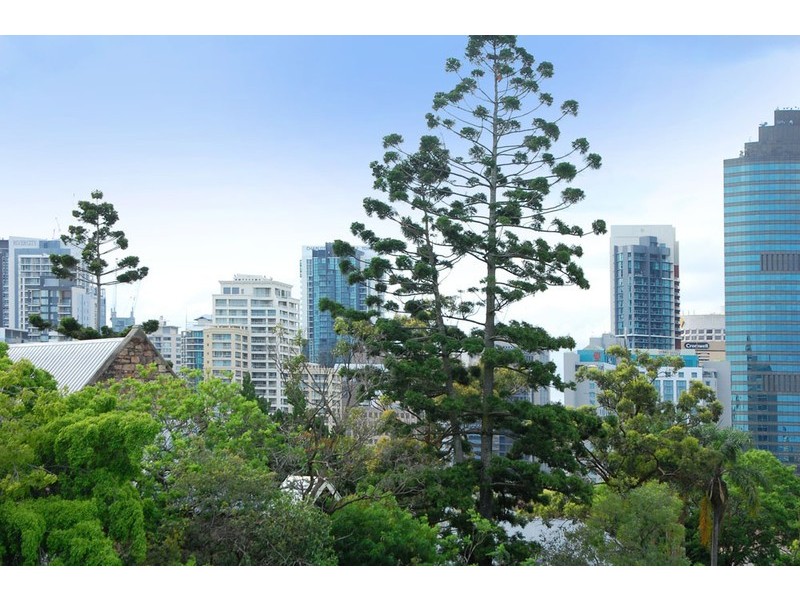 10/446 Main Street, Kangaroo Point QLD 4169