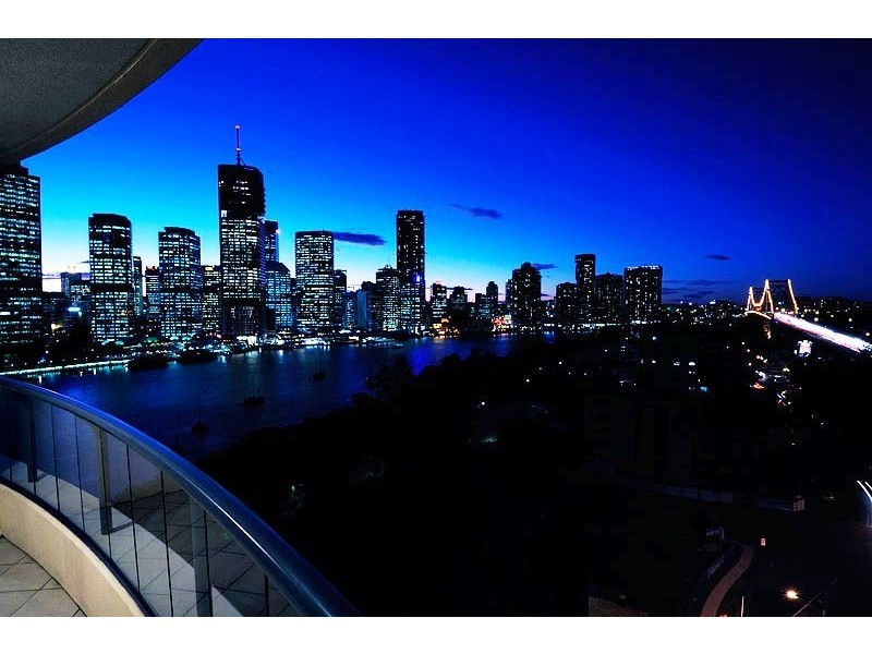 74/321 Main Steet, Kangaroo Point QLD 4169