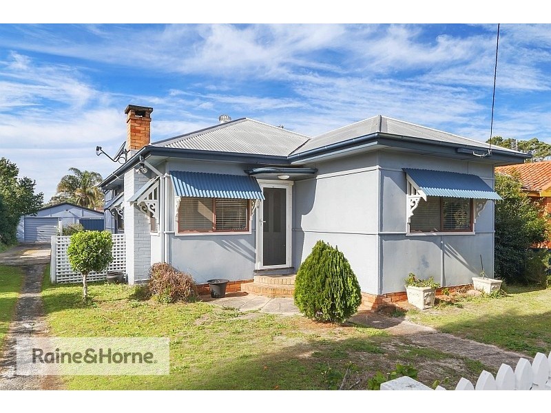 196 Ocean Beach Road, Woy Woy NSW 2256