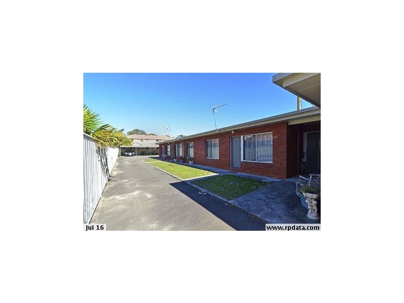 2/12 Wallaby Street, Blackwall NSW 2256