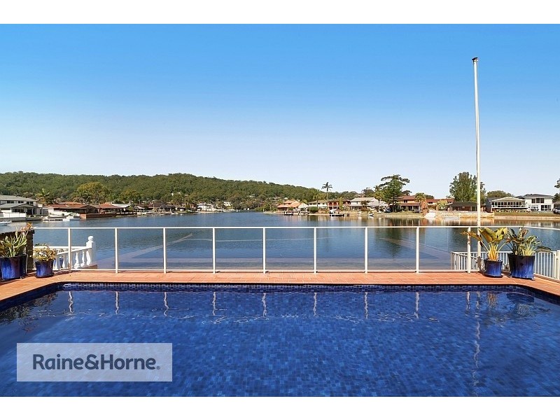 14 Mainsail Avenue, St Huberts Island NSW 2257