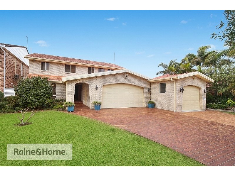 14 Mainsail Avenue, St Huberts Island NSW 2257