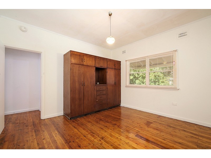 19 Rawson Road, Woy Woy NSW 2256