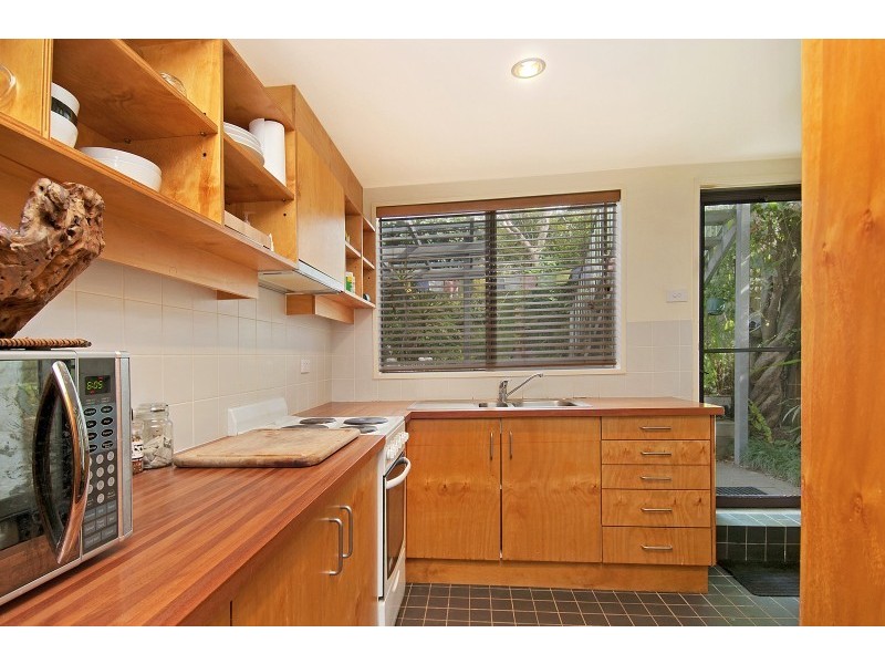 20 Myola Rd, Umina Beach NSW 2257