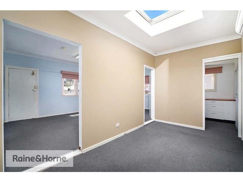 80 Victoria Road, Woy Woy NSW 2256