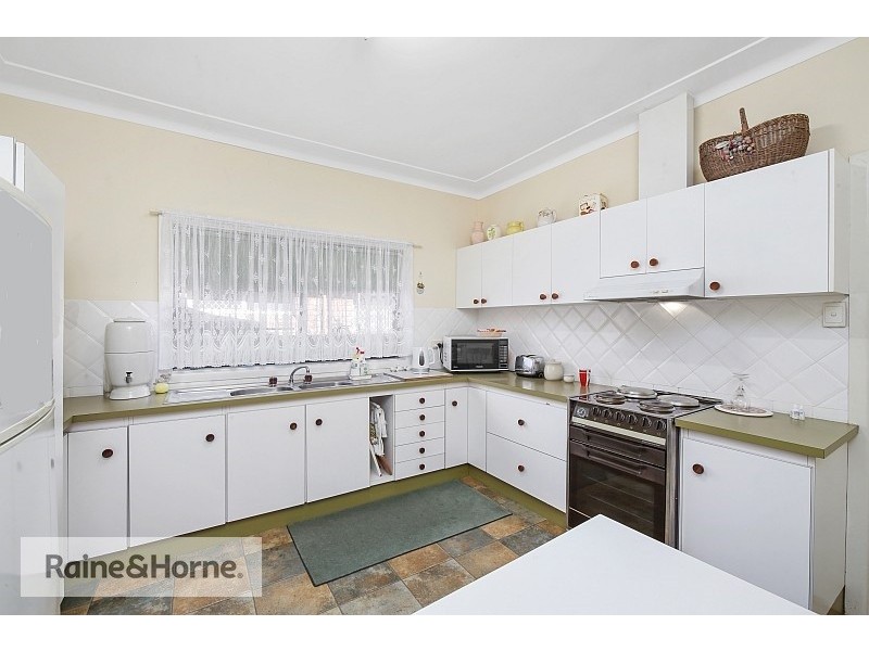 113 Karingi Street, Umina Beach NSW 2257