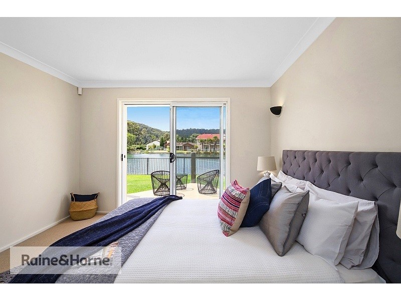 27 Nautilus Crescent, St Huberts Island NSW 2257