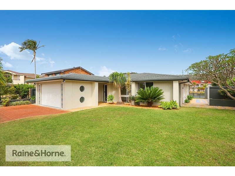 27 Nautilus Crescent, St Huberts Island NSW 2257