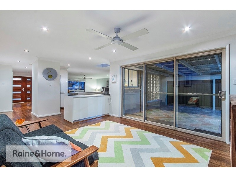 37 Boongala Avenue, Empire Bay NSW 2257