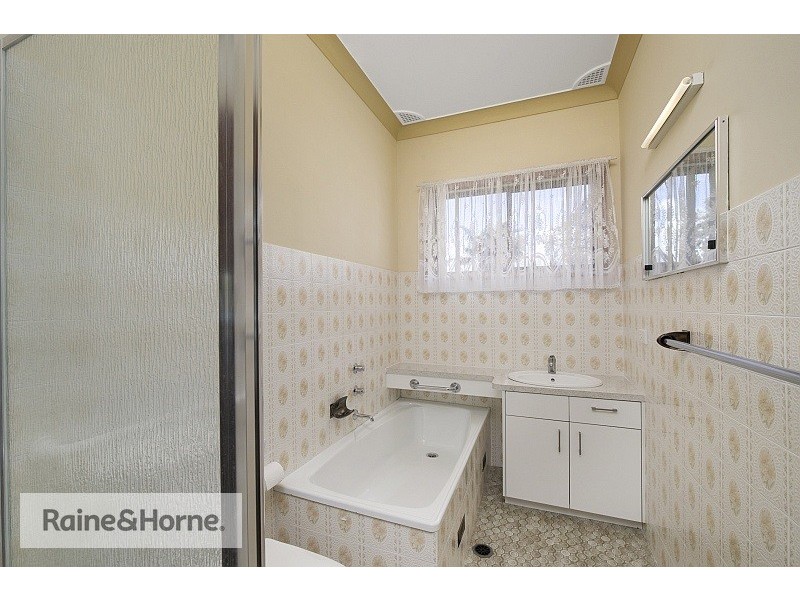 32 Mainsail Avenue, St Huberts Island NSW 2257