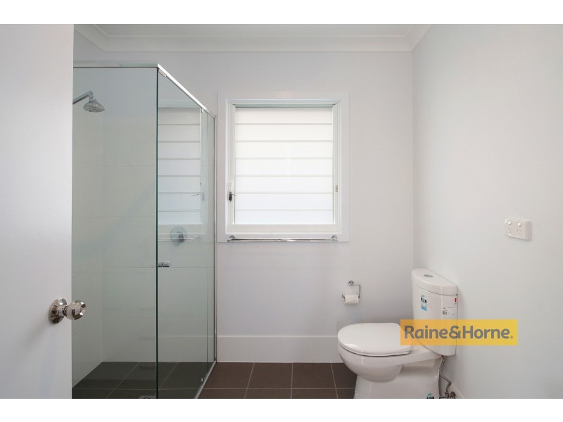 52a Burrawang St, Umina Beach NSW 2257
