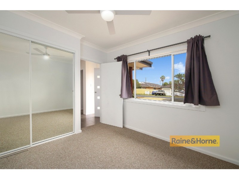 52a Burrawang St, Umina Beach NSW 2257