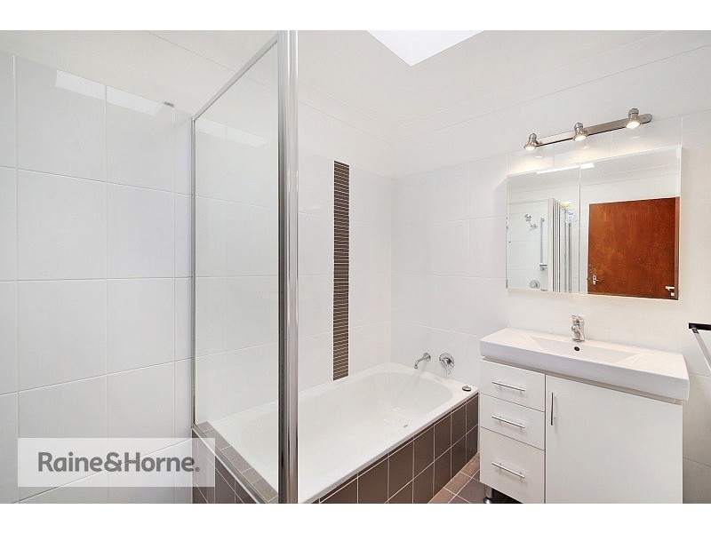 1/12 Wallaby Street, Blackwall NSW 2256