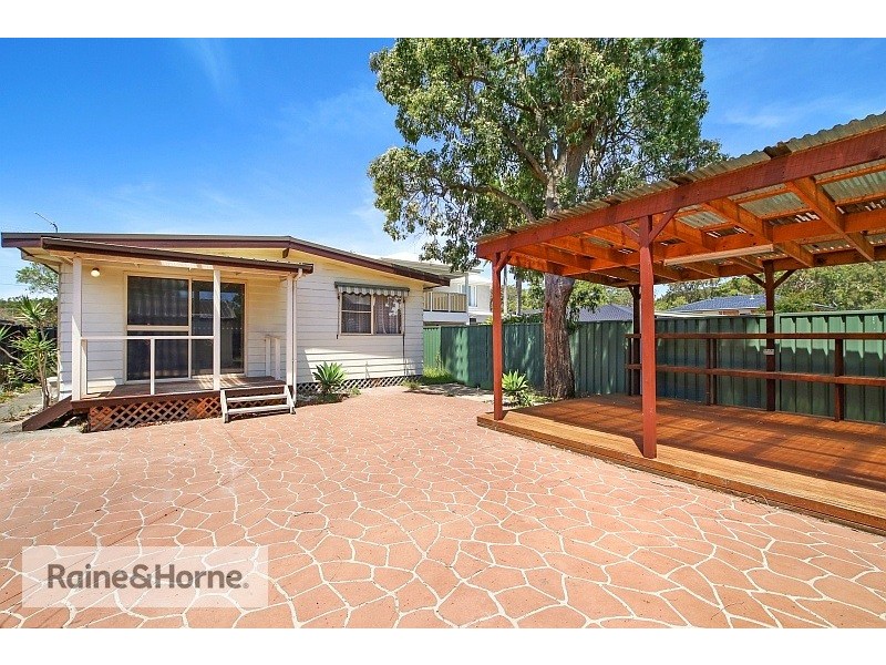 20 BATHURST STREET, Umina Beach NSW 2257