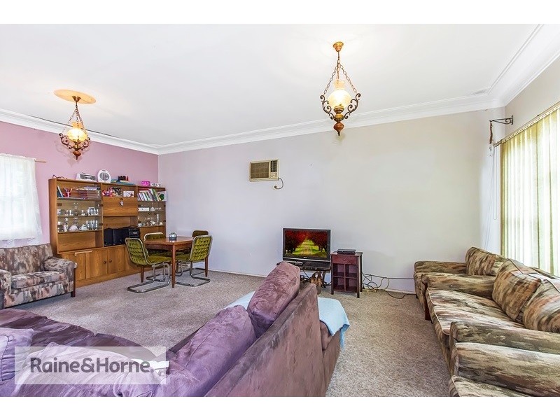 89 Ocean Beach Road, Woy Woy NSW 2256