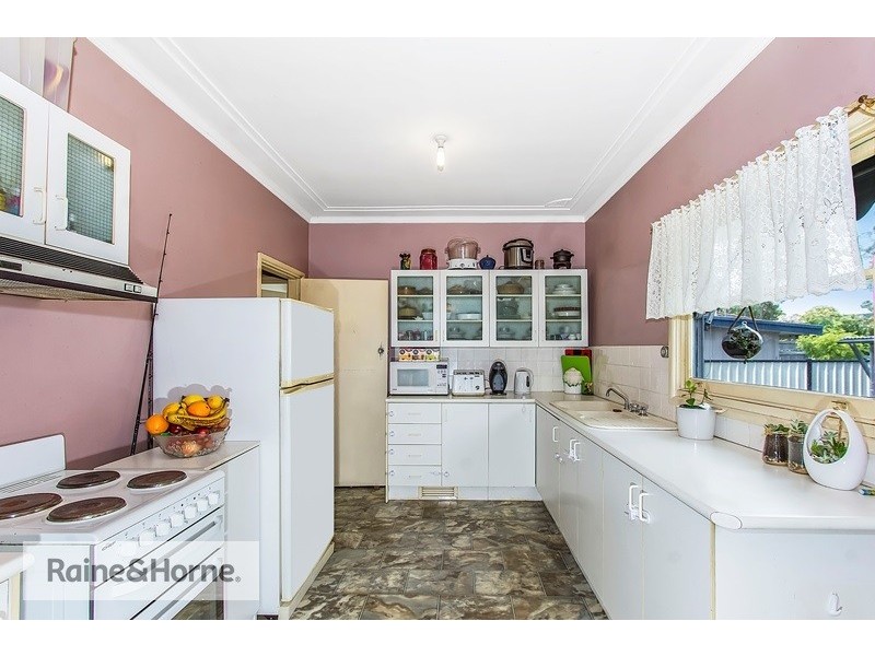 89 Ocean Beach Road, Woy Woy NSW 2256