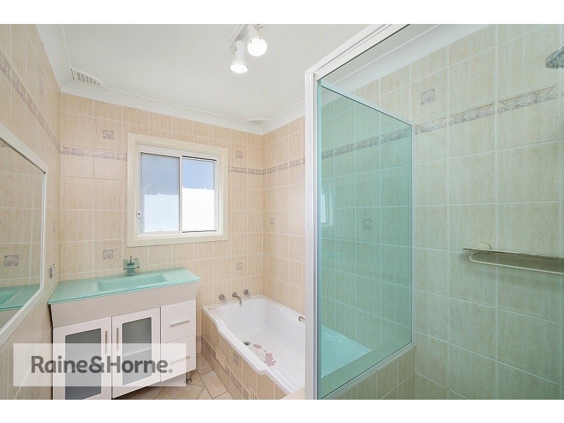 102a Taylor Street, Woy Woy Bay NSW 2256