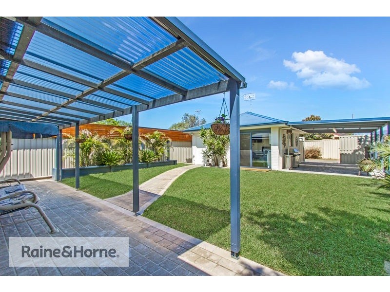 17 Coolabah Street, Ettalong Beach NSW 2257