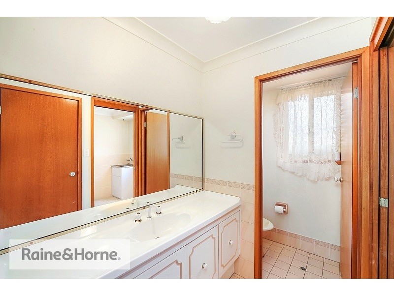5 Discovery Street, St Huberts Island NSW 2257