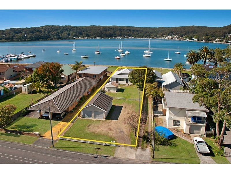352 Booker Bay Road, Booker Bay NSW 2257