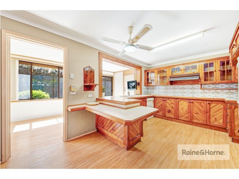 75 Helmsman Boulevard, St Huberts Island NSW 2257