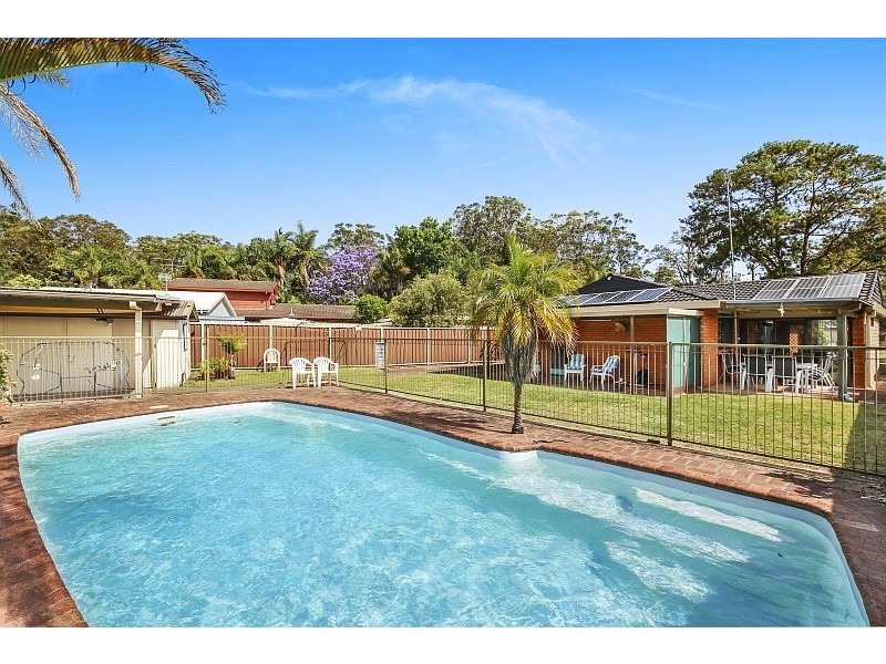 4 Bena Road, Umina Beach NSW 2257