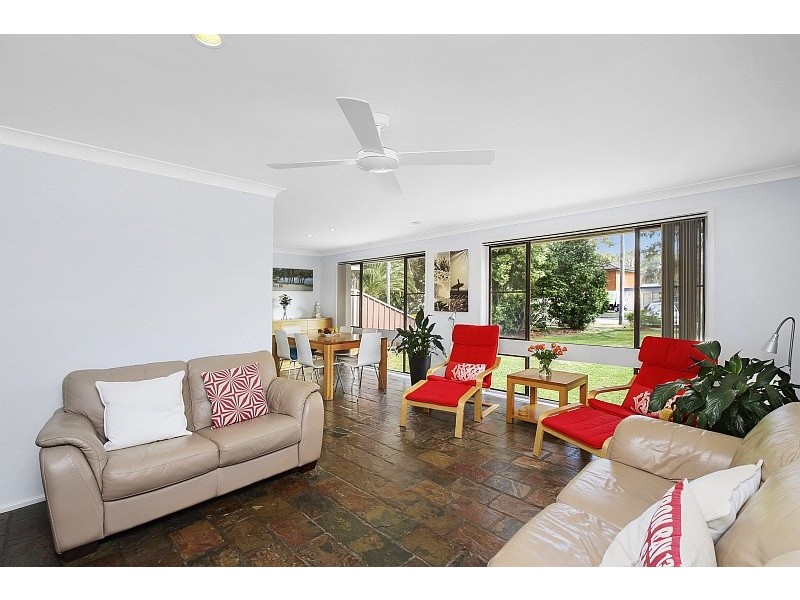 4 Bena Road, Umina Beach NSW 2257