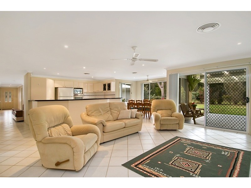 1 Palmers Lane, Empire Bay NSW 2257