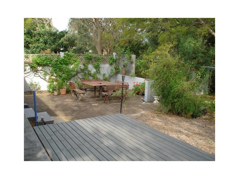 16 Palm Street, Ettalong Beach NSW 2257