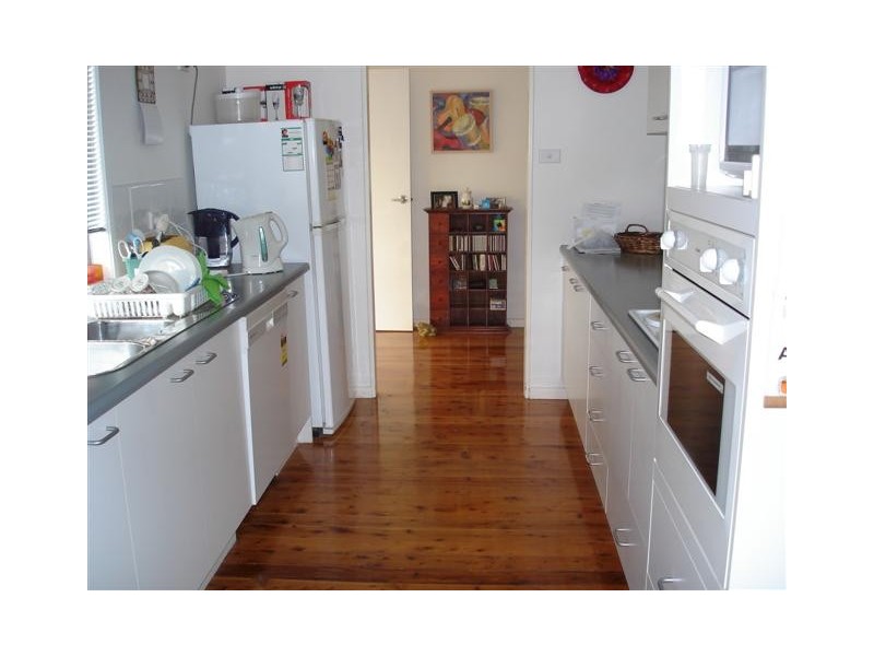 16 Palm Street, Ettalong Beach NSW 2257