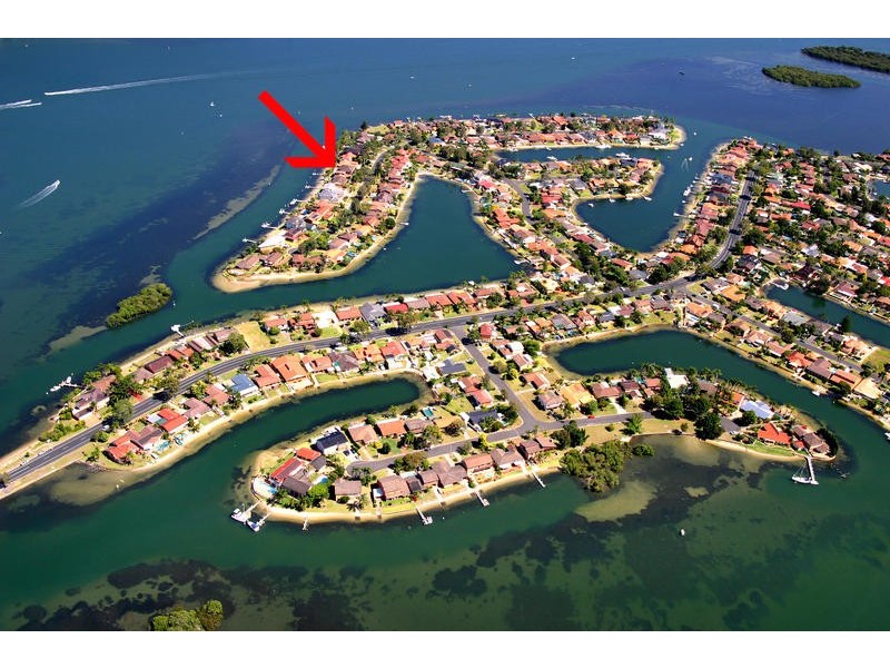 13 Cuttlefish Parade, St Huberts Island NSW 2257