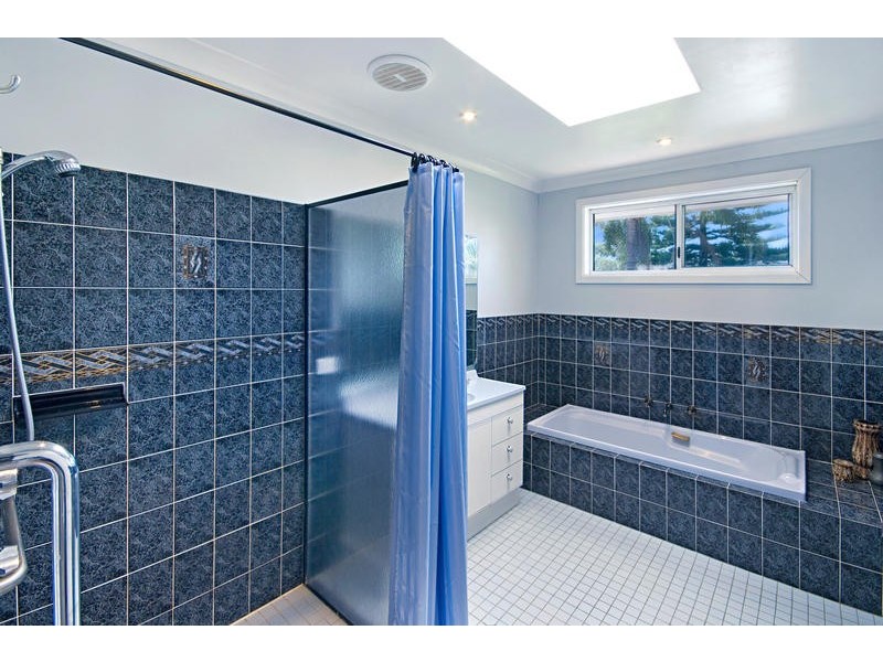 13 Cuttlefish Parade, St Huberts Island NSW 2257