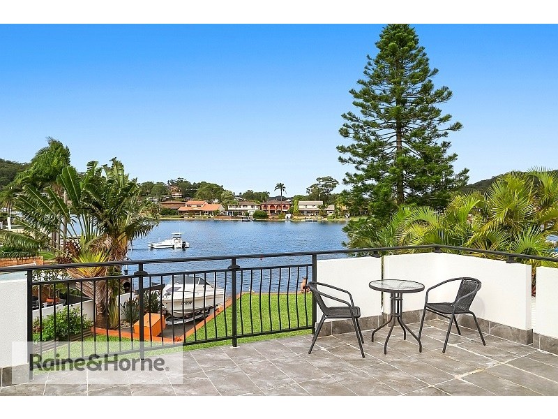 4 Mainsail Avenue, St Huberts Island NSW 2257