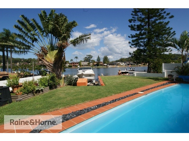 4 Mainsail Avenue, St Huberts Island NSW 2257