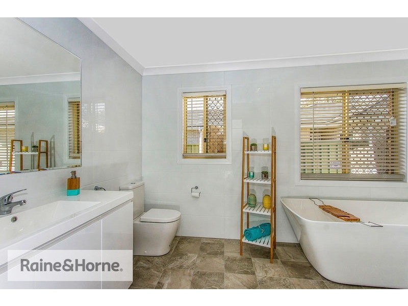 19 Nowack Avenue, Umina Beach NSW 2257