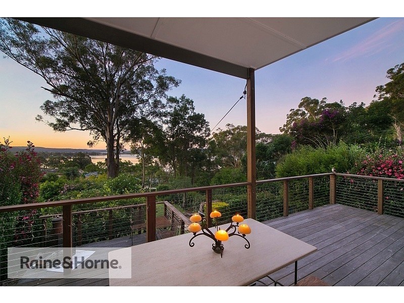 7 Bay View Crescent, Blackwall NSW 2256