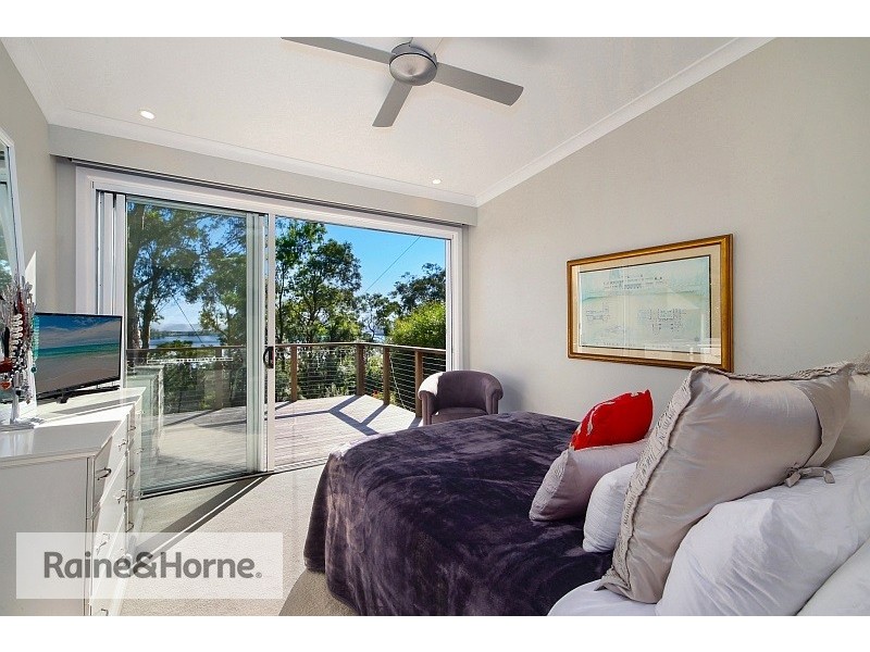 7 Bay View Crescent, Blackwall NSW 2256