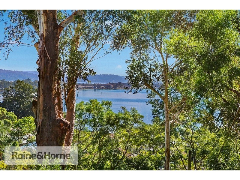 7 Bay View Crescent, Blackwall NSW 2256