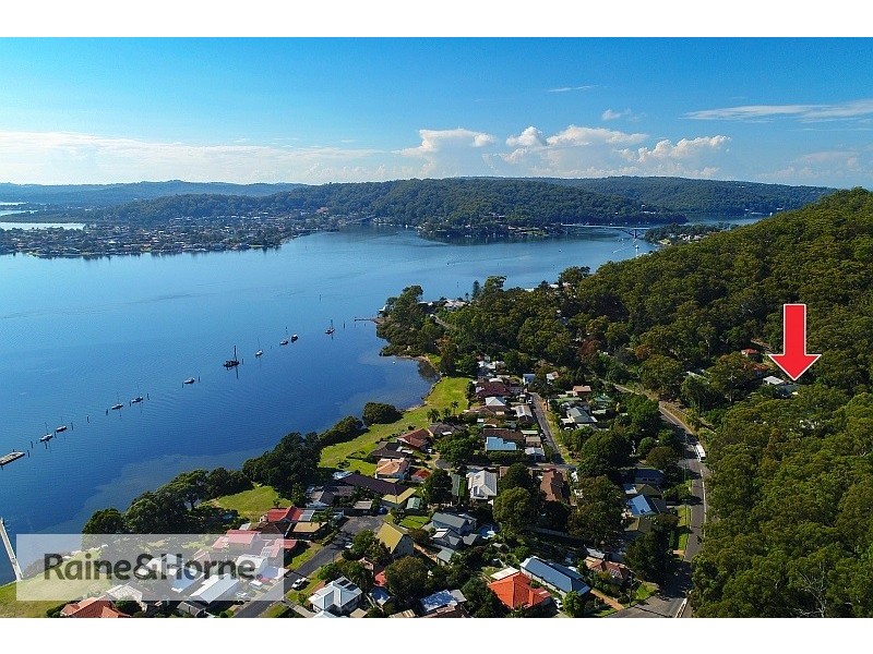 7 Bay View Crescent, Blackwall NSW 2256