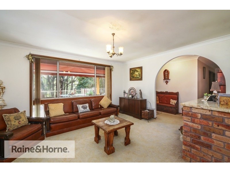 21 Daley Avenue, Daleys Point NSW 2257