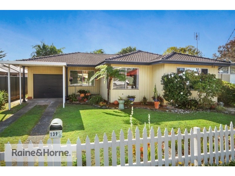 139 Bourke Road, Umina Beach NSW 2257