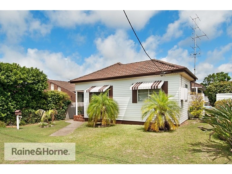 21 Coolabah Street, Ettalong Beach NSW 2257