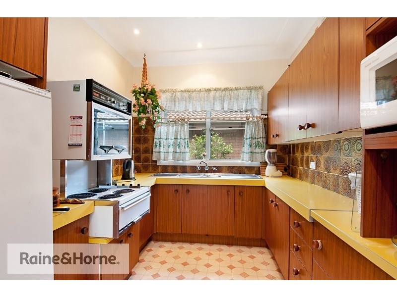 21 Coolabah Street, Ettalong Beach NSW 2257