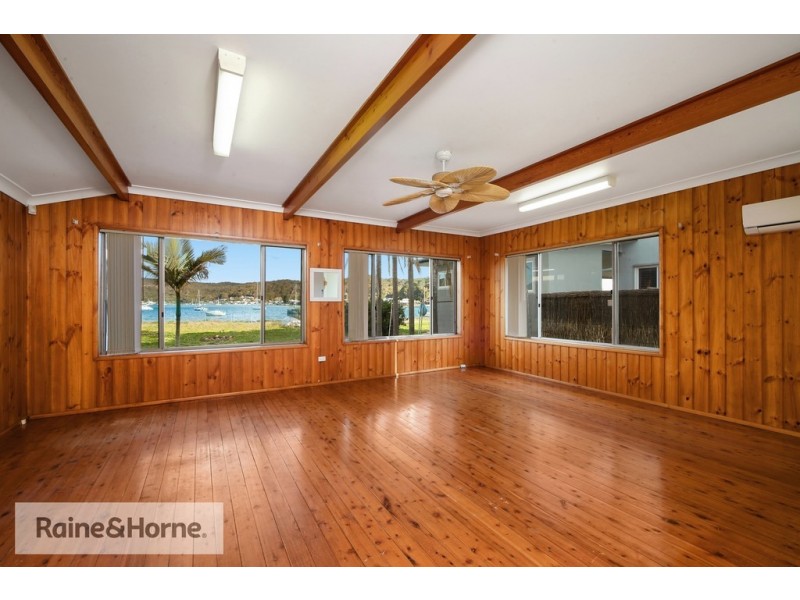 356 Booker Bay Road, Booker Bay NSW 2257