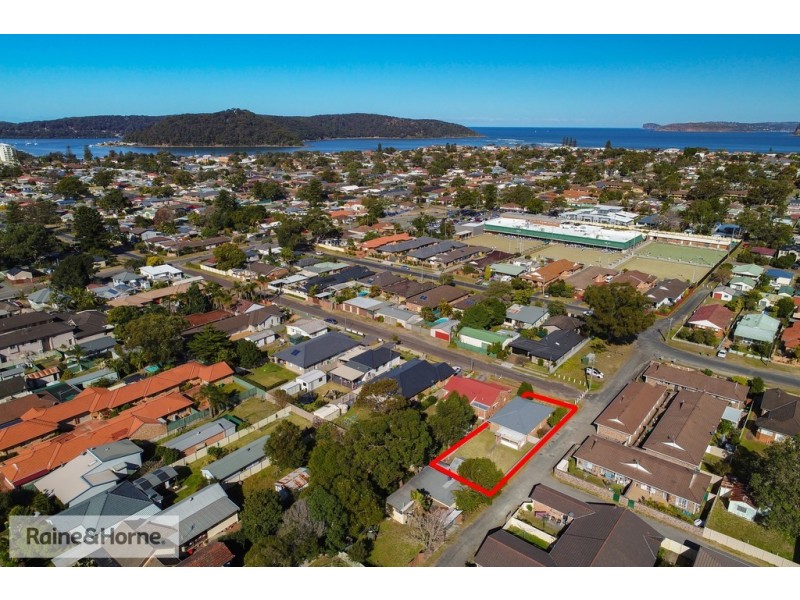 115 Karingi Street, Umina Beach NSW 2257