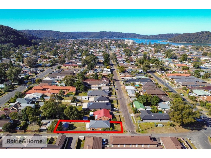 115 Karingi Street, Umina Beach NSW 2257