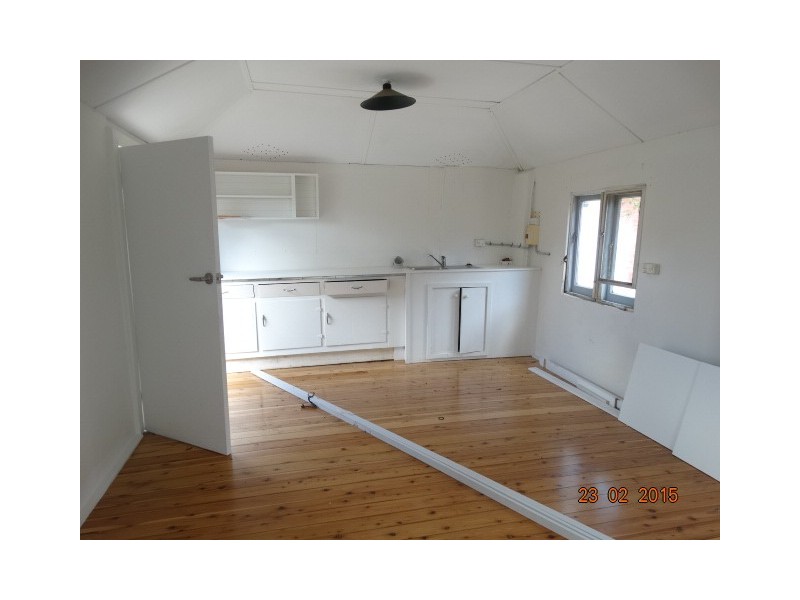37 Broken Bay Road, Ettalong Beach NSW 2257