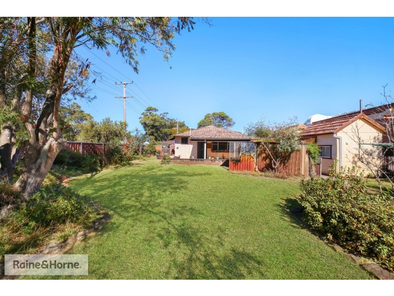 49 McMasters Road, Woy Woy NSW 2256